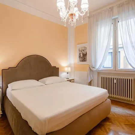 Ponte Vecchio Escape Suite-3